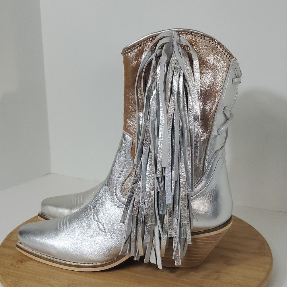 Very Volatile Prickly Pear Leather Metallic Fringe Heeled Boots Women's Size 6